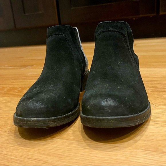 CLARKS Twin Set - Women's Suede and Leather Ankle Boots - Size 7 - Picture 4 of 16